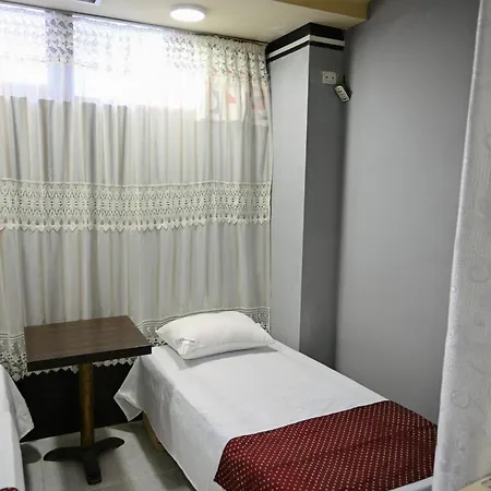 Bonito Hostal *